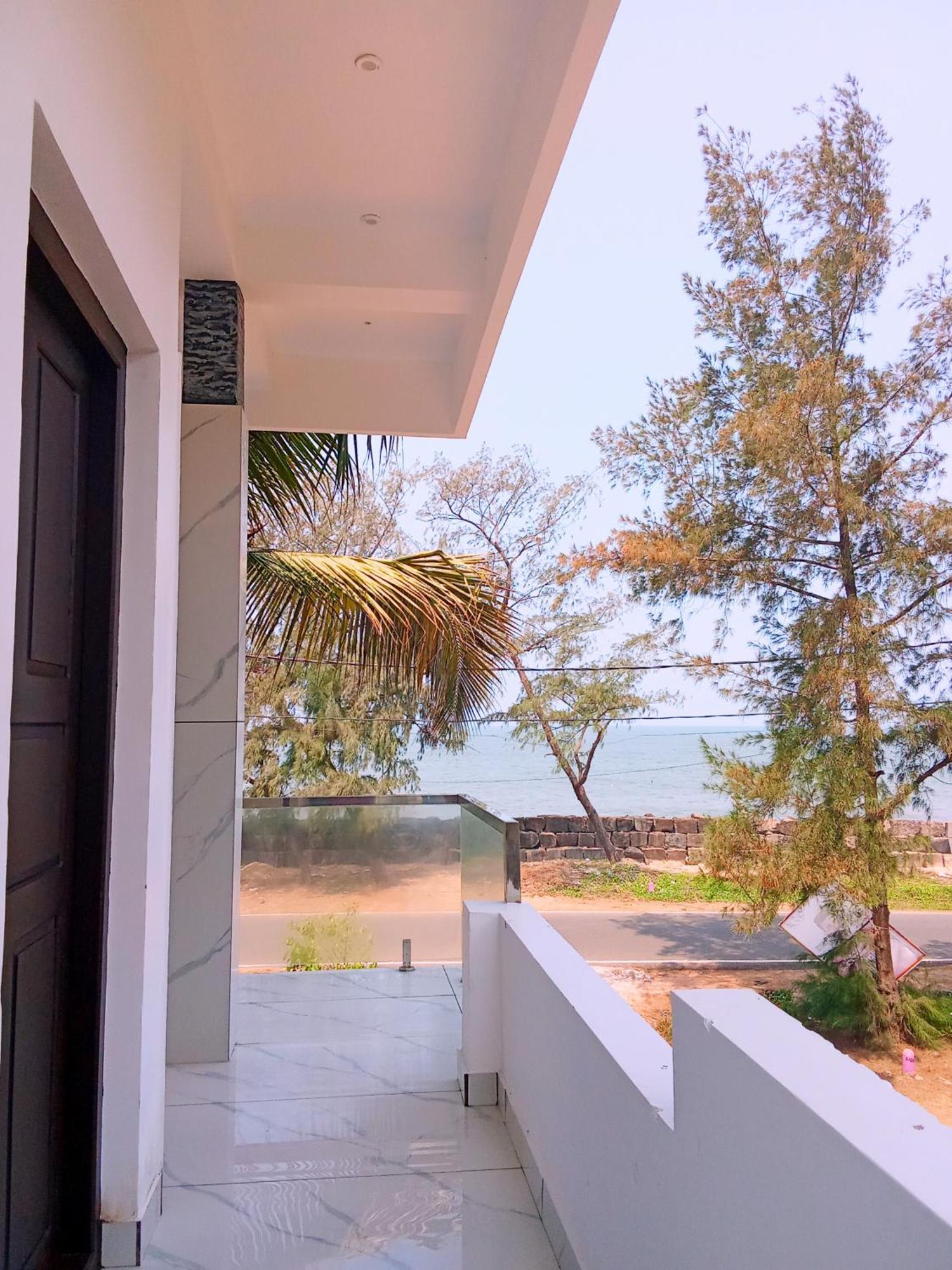 Appu'S Nido Hotel Pallipuram Екстериор снимка