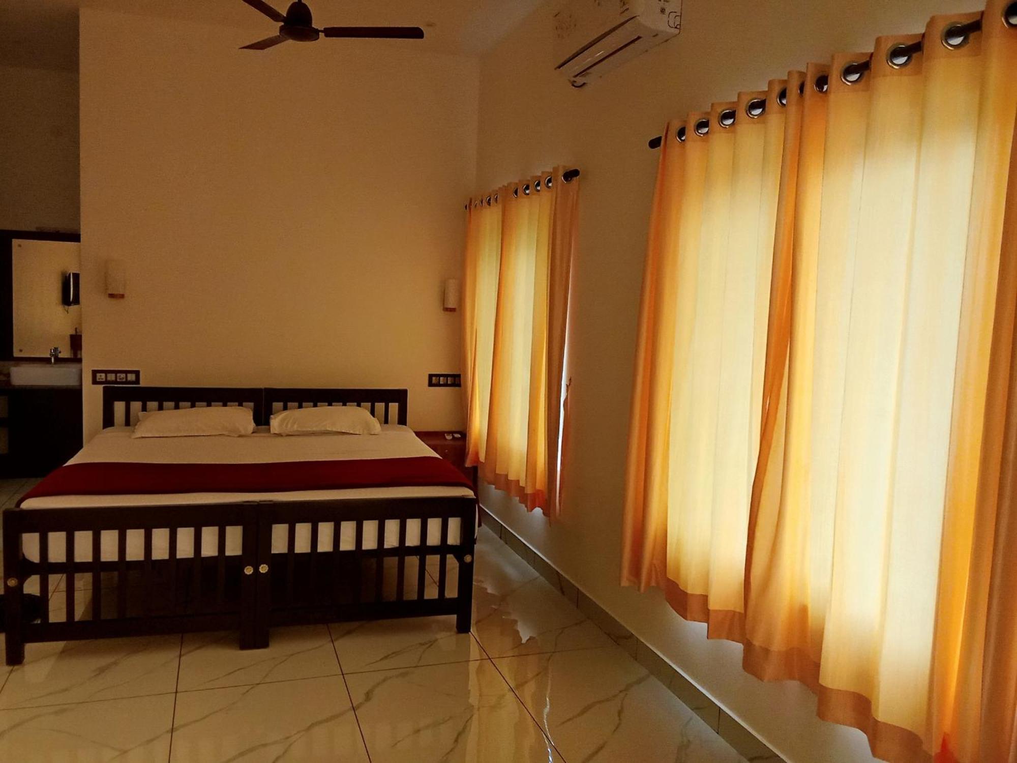 Appu'S Nido Hotel Pallipuram Екстериор снимка