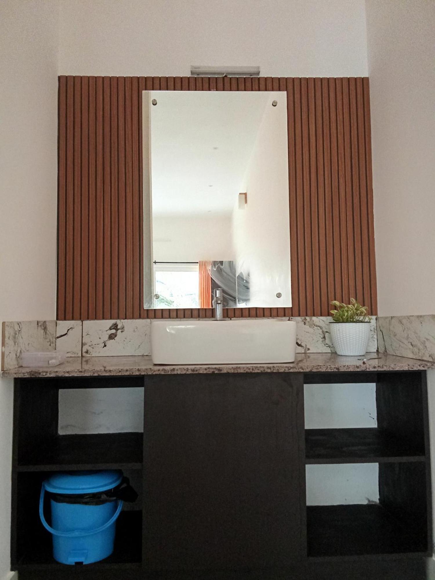 Appu'S Nido Hotel Pallipuram Екстериор снимка