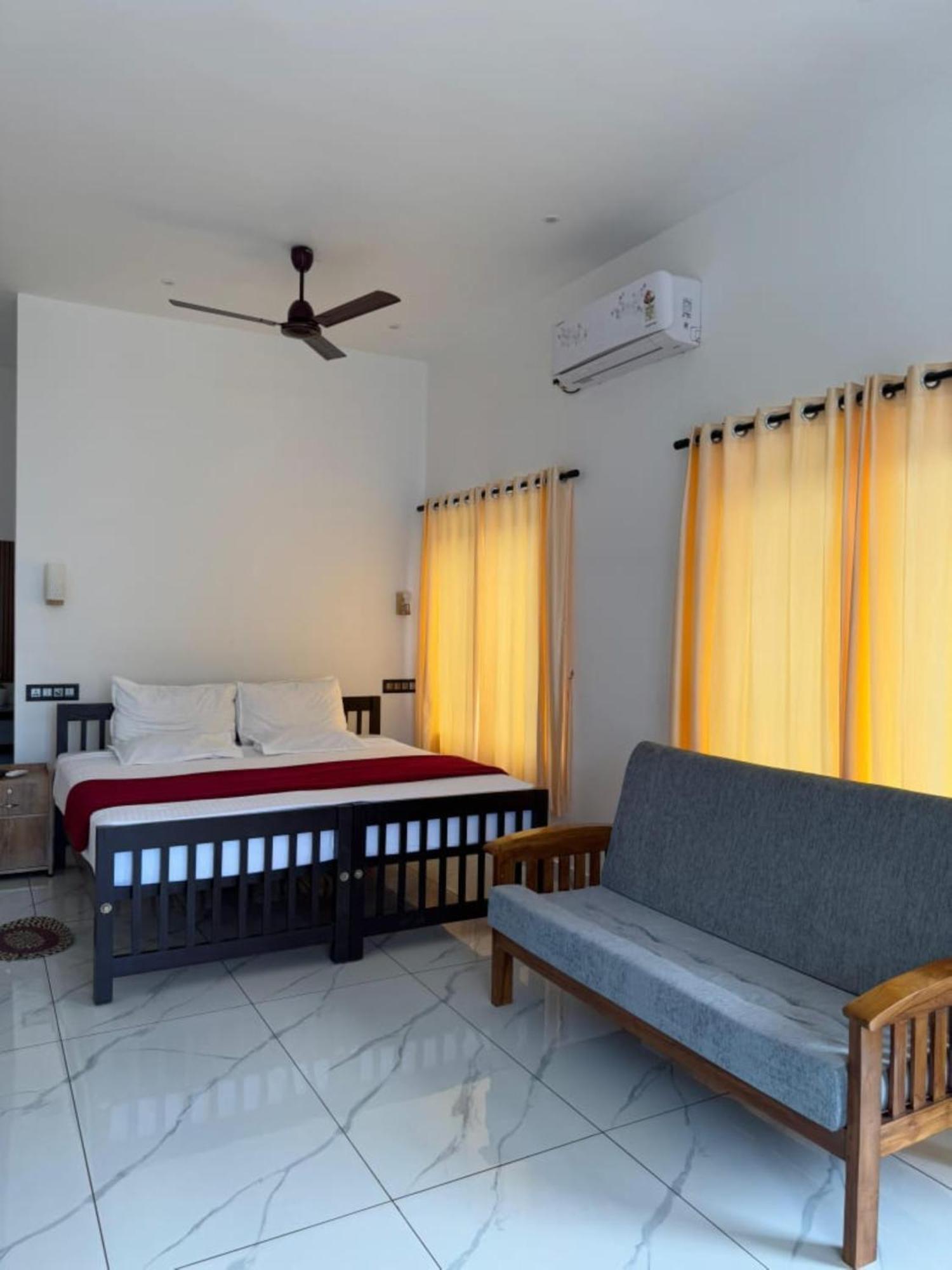 Appu'S Nido Hotel Pallipuram Екстериор снимка